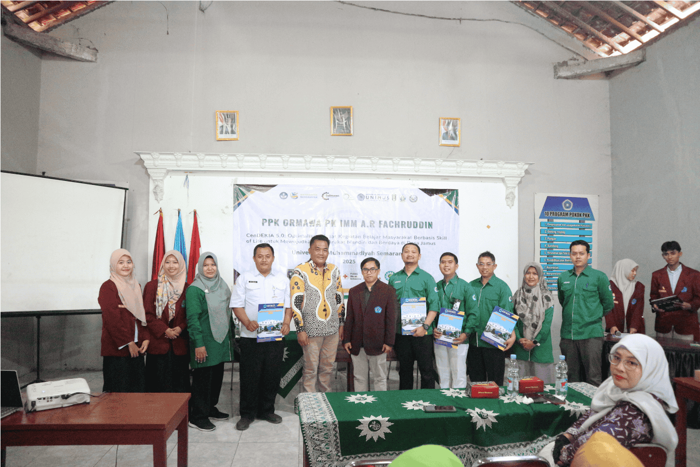 Grand Launching CenDEKIA 5.0: IMM A.R Fachruddin Gandeng Perpustakaan UNIMUS sebagai Mitra